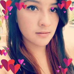 Meet your Posher, Mónica